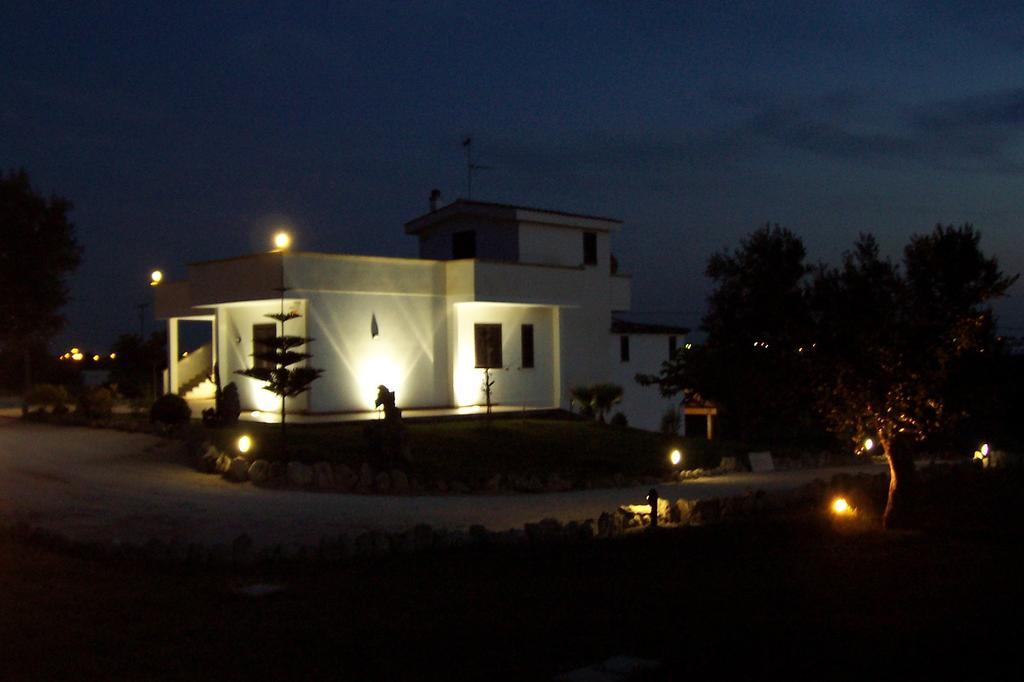 Agriturismo Tenuta Pozzello Torre dell'Orso Zewnętrze zdjęcie