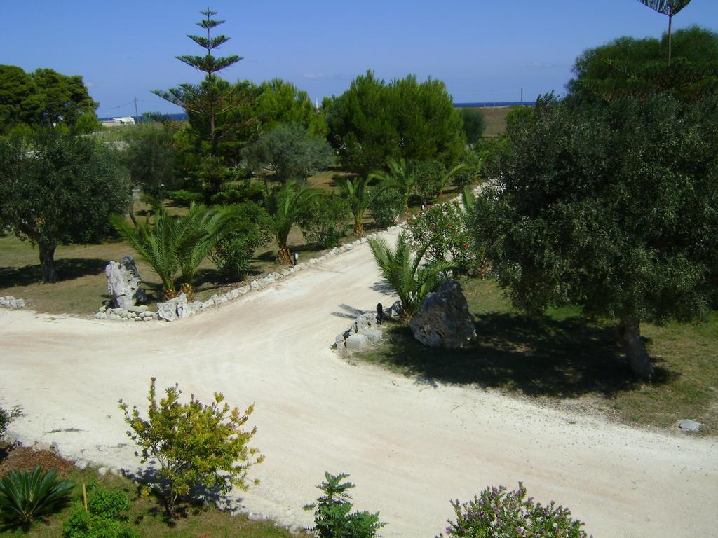 Agriturismo Tenuta Pozzello Torre dell'Orso Zewnętrze zdjęcie