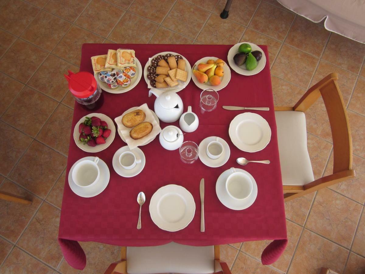 Agriturismo Tenuta Pozzello Torre dell'Orso Zewnętrze zdjęcie
